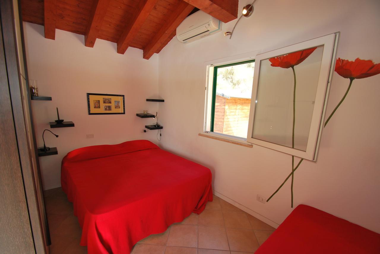 Villetta Ciclamino Casa Alzi Esterno foto